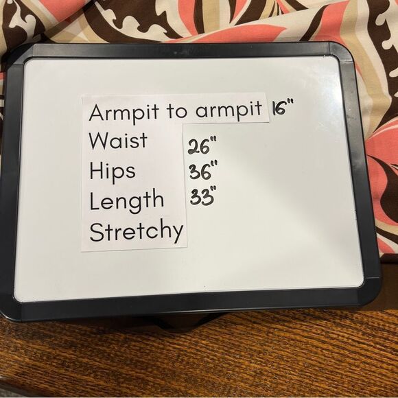 Elegant Floral Sleeveless mini Dress size small - Picture 9 of 13